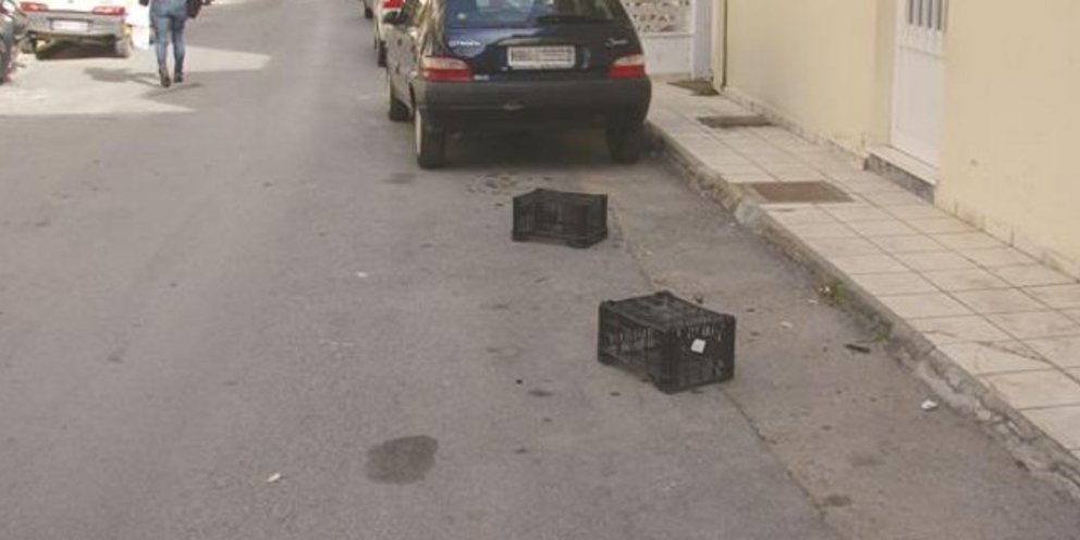 https://www.iefimerida.gr/sites/default/files/styles/medium_article_image/public/2017-06/parkingkg7088.jpeg?itok=oSA59hhl