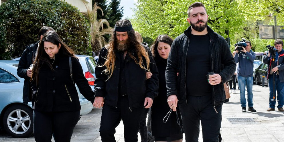 Βαγγέλης Γιακουμάκης: Τι κατέθεσε στο Εφετείο η μητέρα του για τα βασανιστήρια των Κρητικών | ΕΛΛΑΔΑ