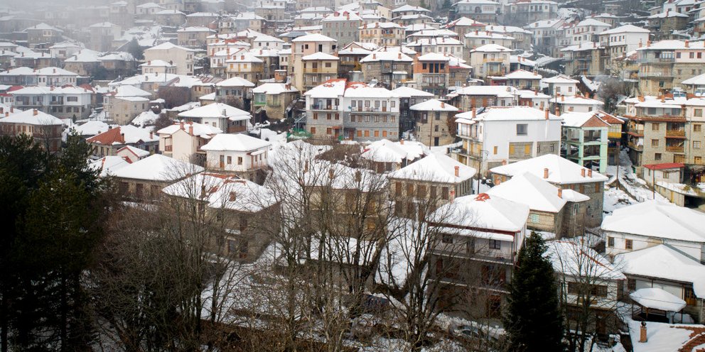 15 εκ. χιόνι σε Βασιλίτσα, Μηλιά, Μέτσοβο -11 εκχιονιστικά ανοίγουν τον δρόμο | ΕΛΛΑΔΑ | iefimerida.gr
