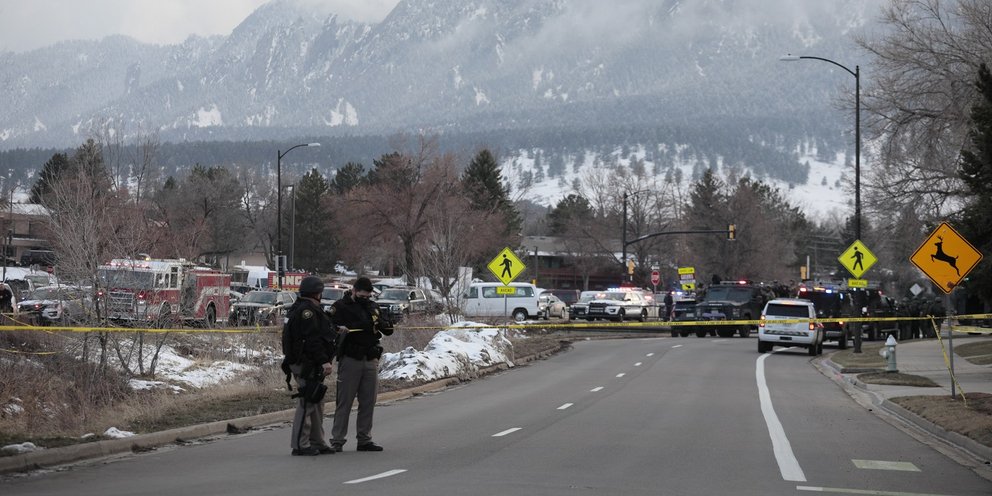 Σοκ στις ΗΠΑ από την ένοπλη επίθεση στο Κολοράντο -Δέκα νεκροί, συνελήφθη ο δράστης | ΚΟΣΜΟΣ