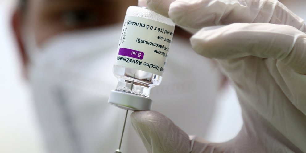 Τι πρέπει να ξέρετε για τους θρόμβους αίματος και το εμβόλιο της AstraZeneca -Η «ακτινογραφία» του CNN | ΚΟΣΜΟΣ