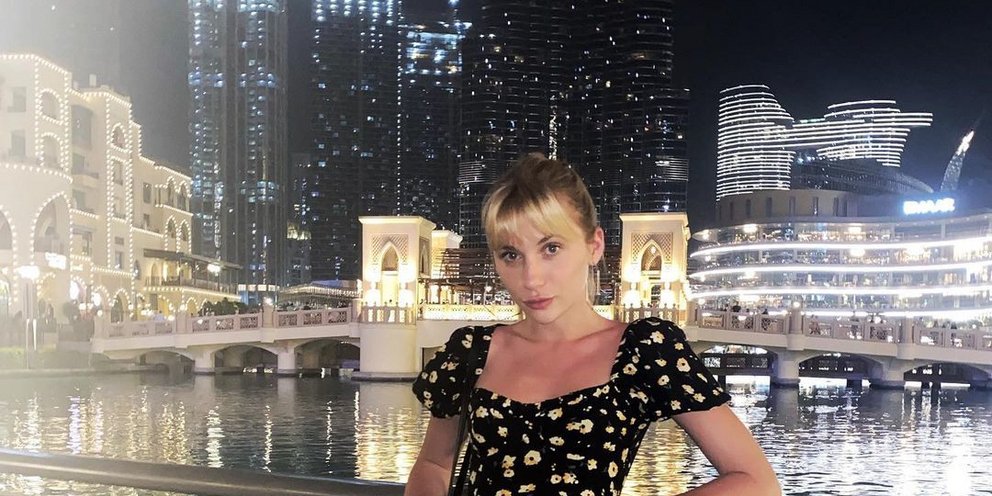 «Μας έσπρωξαν να βγούμε στο μπαλκόνι γυμνές»: Μυστήριο το τι συνέβη με τη φωτογράφιση στο Ντουμπάι, τι λέει μοντέλο | ΖΩΗ