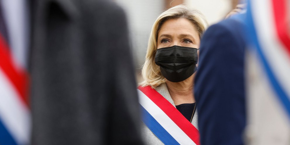 Γαλλία: Ποιοι είναι οι «στρατηγοί με παντόφλες» που ονειρεύονται πραξικόπημα | ΚΟΣΜΟΣ