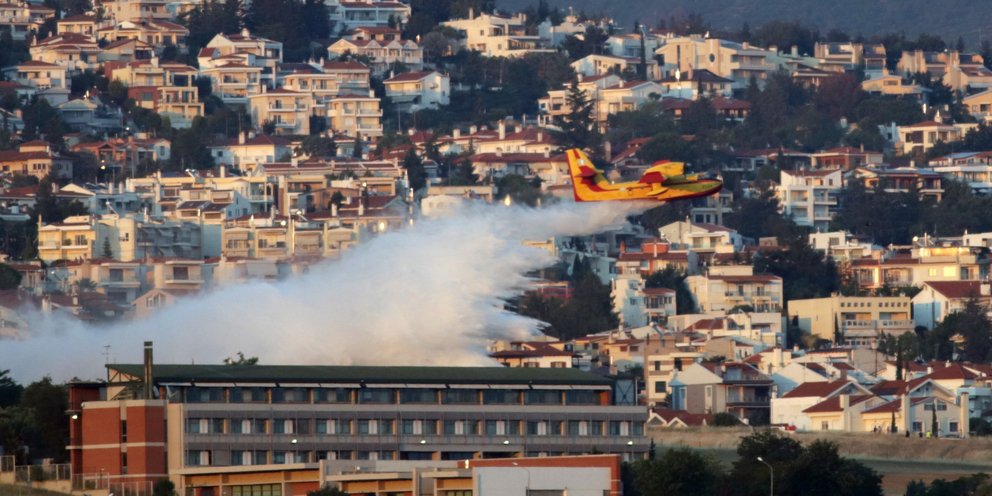 Θεσσαλονίκη: Οριοθετήθηκε η φωτιά στο Πανόραμα -Παραμένουν ισχυρές δυνάμεις της Πυροσβεστικής | ΕΛΛΑΔΑ