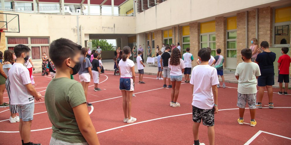 Αύξηση κρουσμάτων στους ανήλικους, 1 στα 3 είναι παιδιά -Τι δείχνουν τα στοιχεία | ΕΛΛΑΔΑ - Vimarsana News