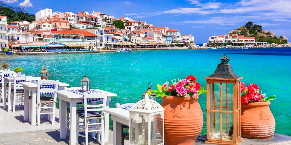 Διακοπές σε πεντάστερα από μηδέν έως 7 ευρώ το βράδυ -Τι προσφέρει φέτος το πρόγραμμα Κοινωνικού Τουρισμού - iefimerida.gr