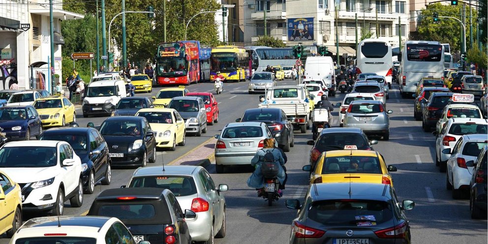 Κίνηση οχημάτων στην Αθήνα 