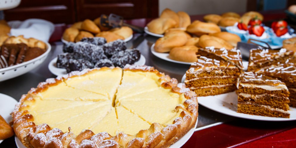 Πολλές επιλογές επιδορπίων, μετά από ένα χορταστικό εορταστικό γεύμα