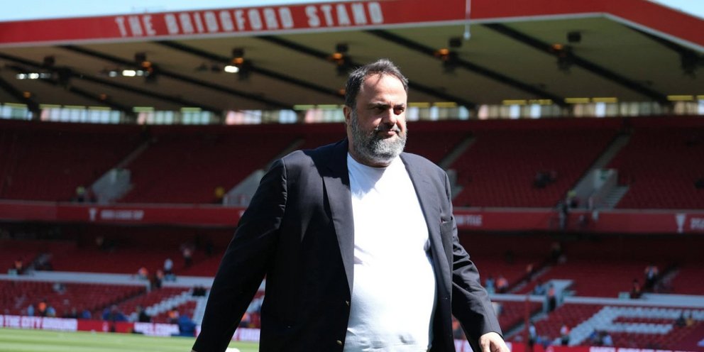 Ο Βαγγέλης Μαρινάκης στο City Ground 