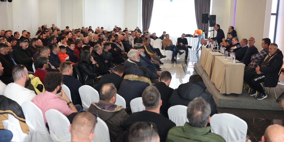 Η πανελλαδική σύσκεψη των αγροτών στις Σέρρες