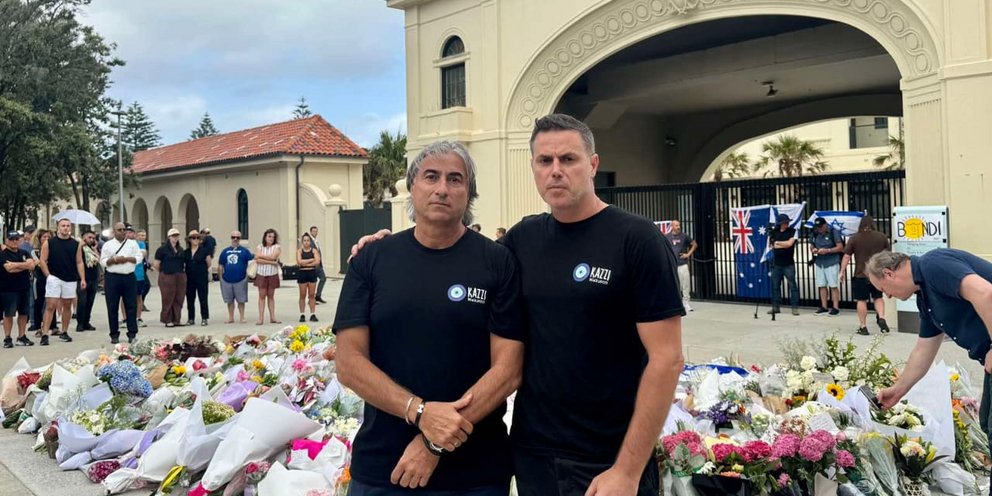 Οι δύο Ελληνες εστιάτορες που έδωσαν καταφύγιο στα θύματα των μακελάρηδων