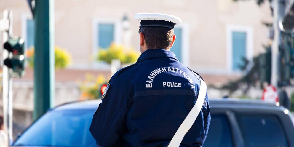 Μπλόκο αστυνομίας στο κέντρο της Αθήνας 