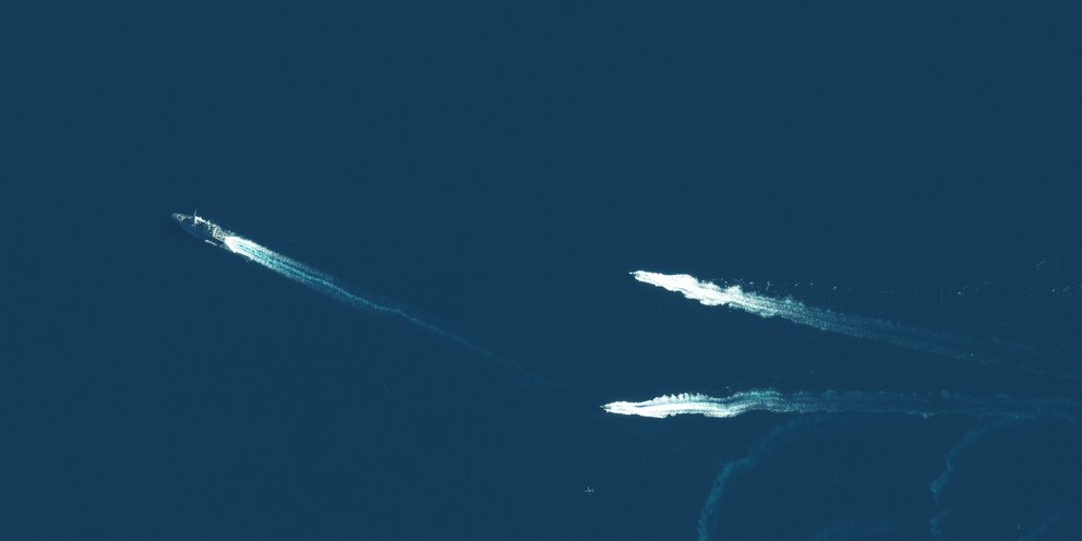 Η φρεγάτα «Κίμων» από το Διάστημα