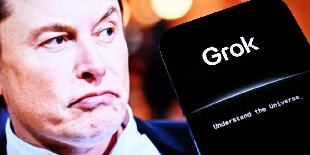 Grok, Έλον Μασκ