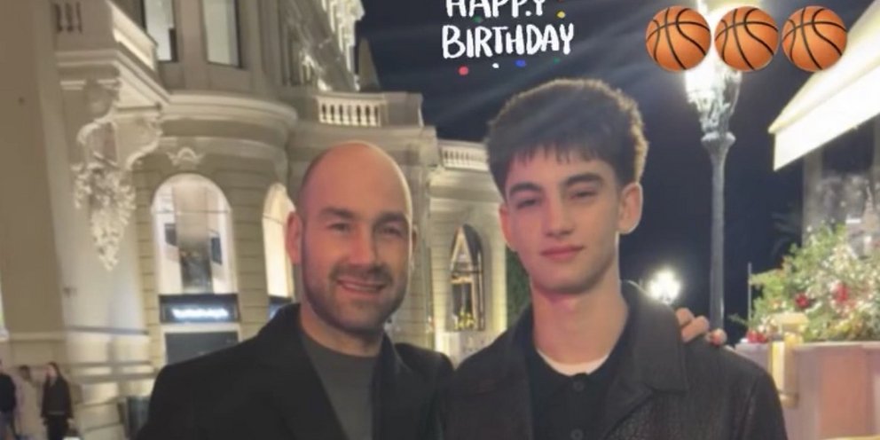 Ο Βασίλης Σπανούλης με τον γιο του Θανάση