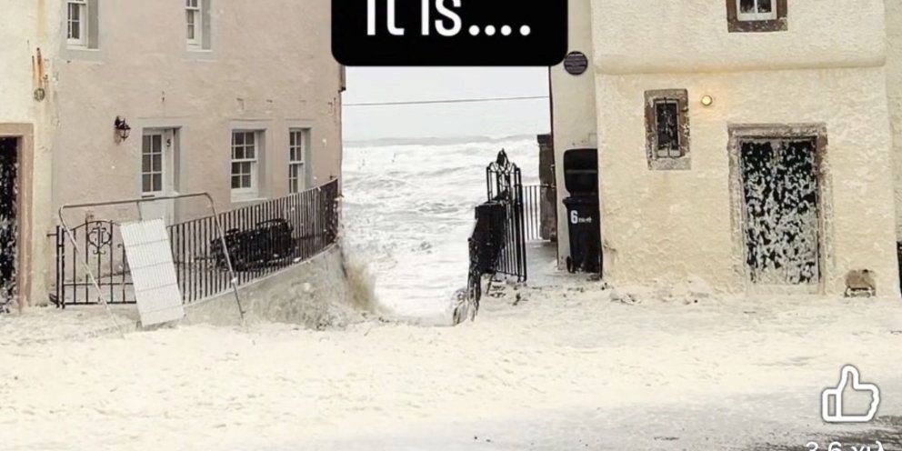 Αφρός της θάλασσας