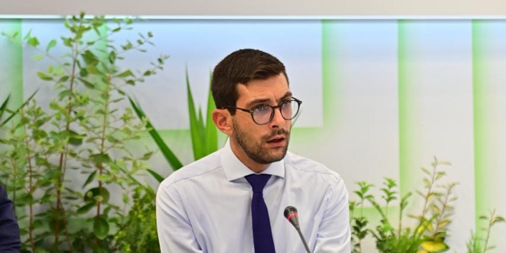 Ο δήμαρχος του Αγίου Ευστρατίου, Κώστας Σινάνης