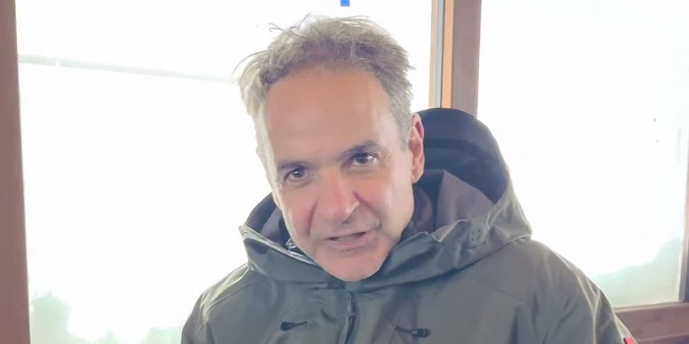 Ο Κυριάκος Μητσοτάκης στο Χιονοδρομικό Κέντρο Καλαβρύτων