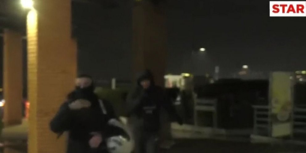 Από την επίθεση στο νοσοκομείο Παπαγεωργίου