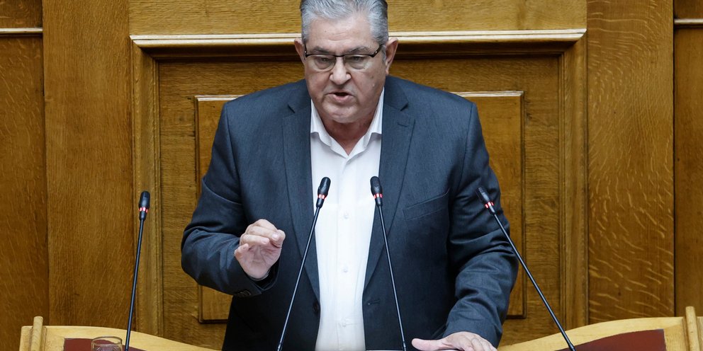 Ο Δημήτρης Κουτσούμπας στη Βουλή