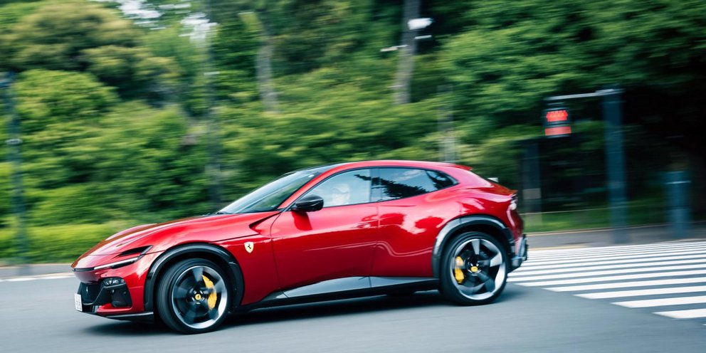 Πωλήθηκε το πρώτο υπέρ-SUV της Ferrari στην Ελλάδα.