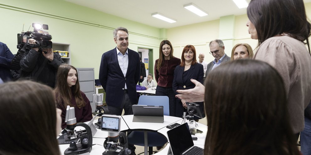 Επίσκεψη Μητσοτάκης στο Κέντρο Καινοτομίας Ηπείρου στα Ιωάννινα -Συνομίλησε με εκπαιδευτικούς και μαθητές