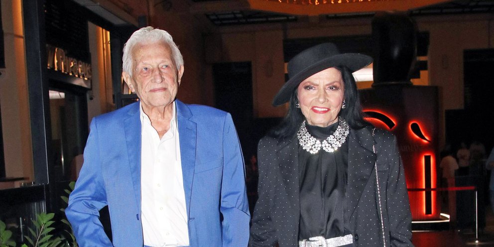 Ζωζώ Σαπουντζάκη - Πύρρος Αναγνωστόπουλος