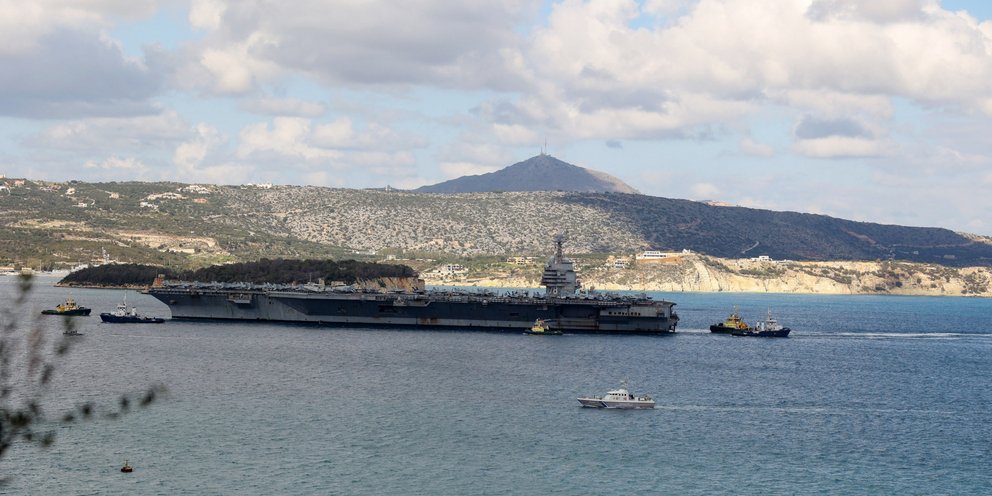 Έκλεισε η βάση στη Σούδα