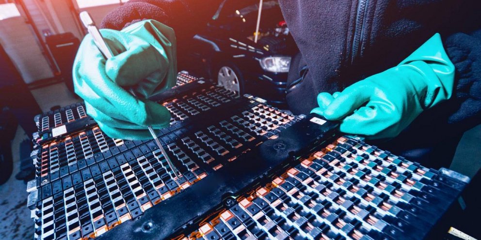 Τεχνίτης ηλεκτρικών οχημάτων