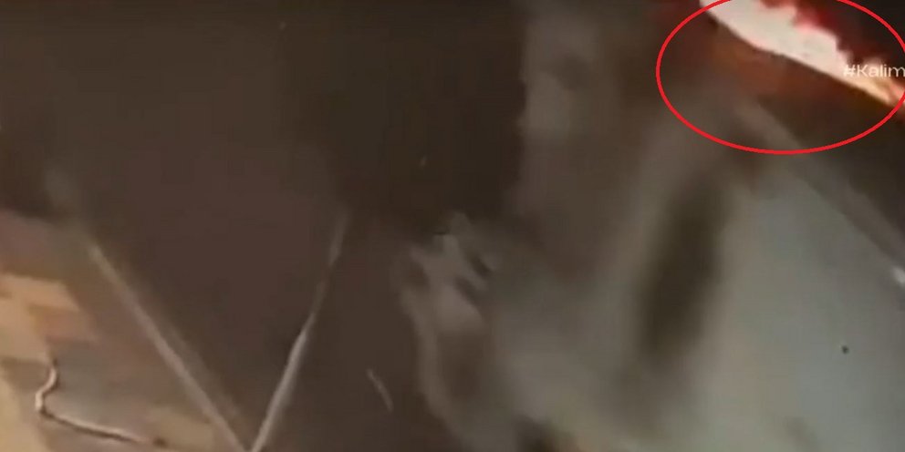 Φωτιά ξέσπασε σε εν κινήσει απορριμματοφόρο