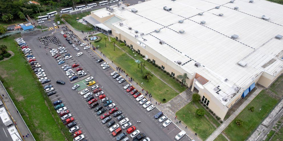 Εργοστάσιο παραγωγής αυτοκινήτων 