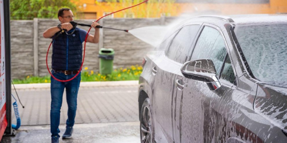 Πλύσιμο αυτοκινήτου