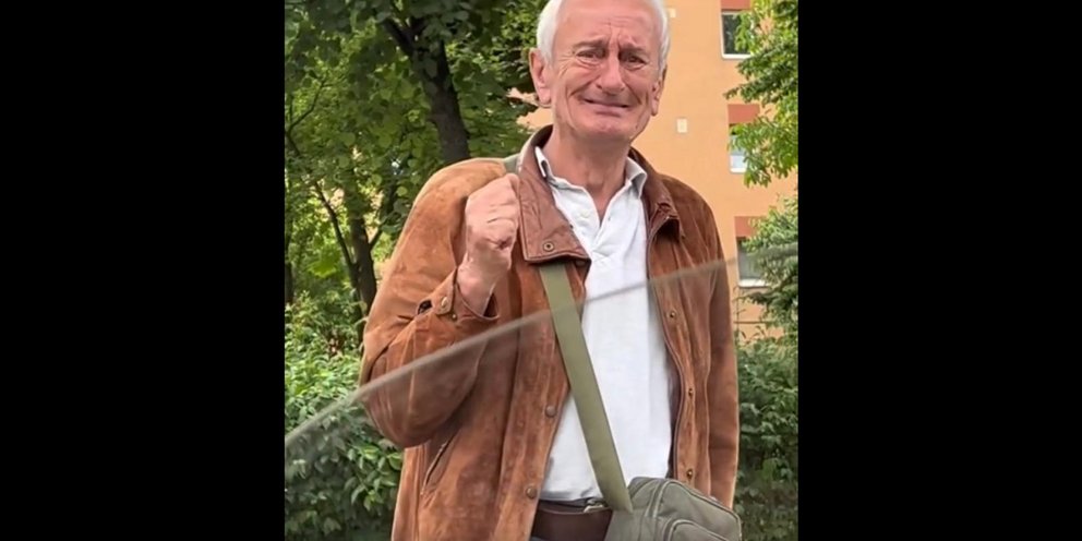 Ηλικιωμένος οδηγός