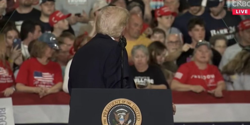 Ντοναλντ Τραμπ, ομιλία, λιποθυμία