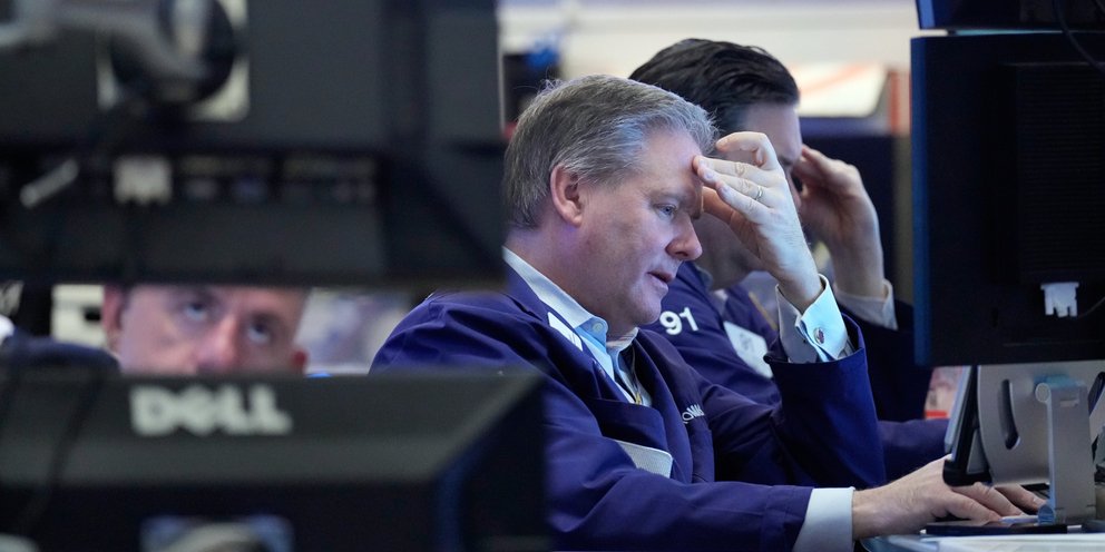 Σκέψεις στο Χρηματιστήριο