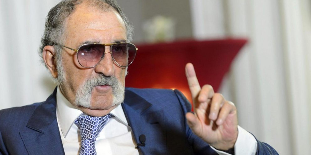 O Ρουμάνος δισεκατομμυριούχος με τη μεγαλύτερη συλλογή αυτοκινήτων 