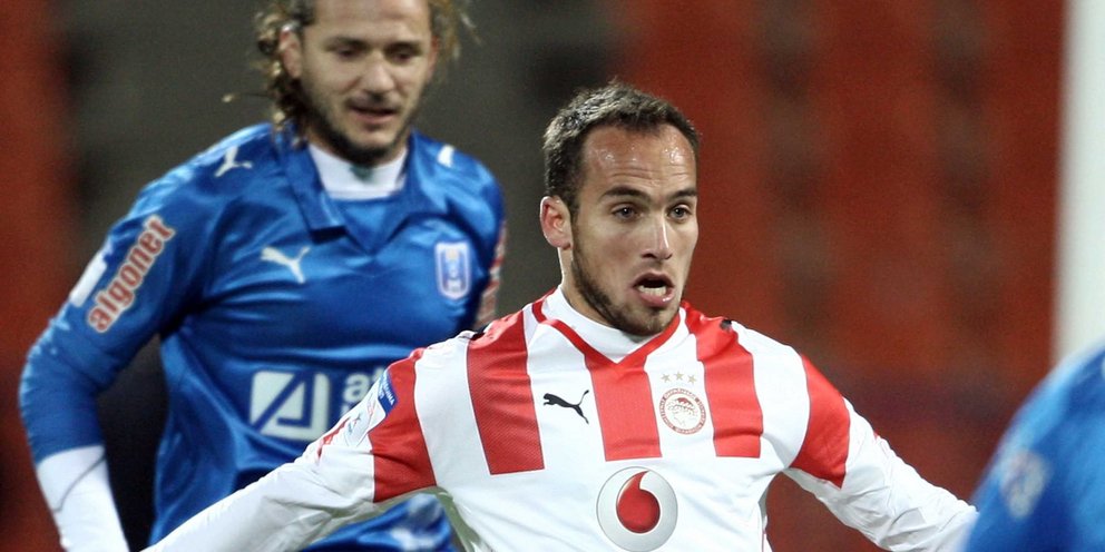 Ο Φερνάντο Μπελούτσι με τη φανέλα του Ολυμπιακού