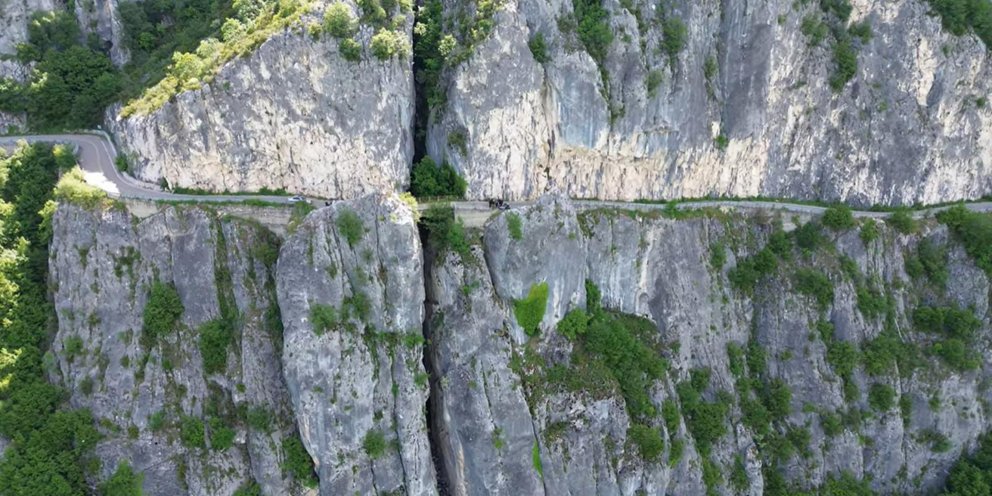 Ο ελληνικός δρόμος που θυμίζει Grand Canyon 