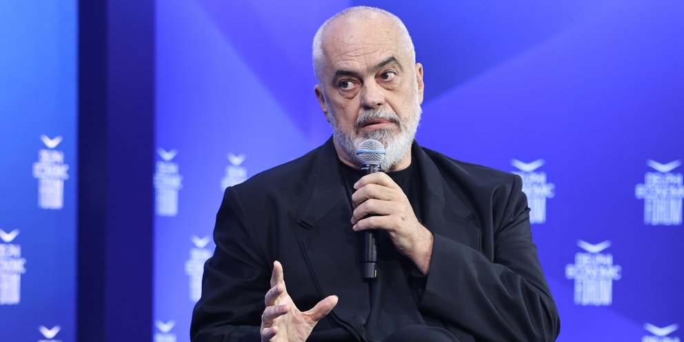 Ο πρωθυπουργός της Αλβανίας, Έντι Ράμα στο Οικονομικό Φόρουμ των Δελφών