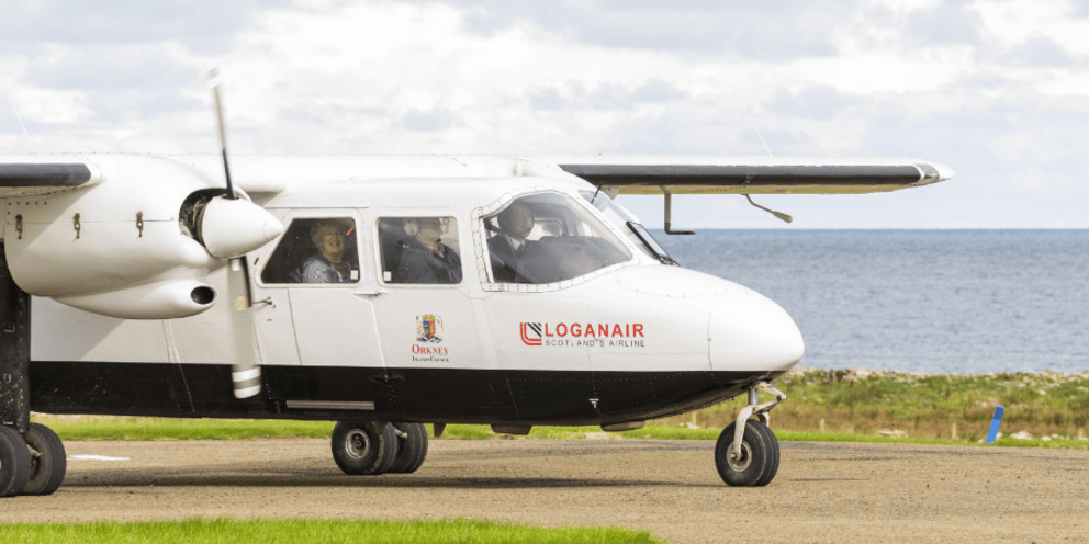 Η πιο σύντομη προγραμματισμένη επιβατική πτήση στον κόσμο διαρκεί λιγότερο από ένα λεπτό - συγκεκριμένα έχει καταγραφεί στα 53 δευτερόλεπτα / INSTAGRAM