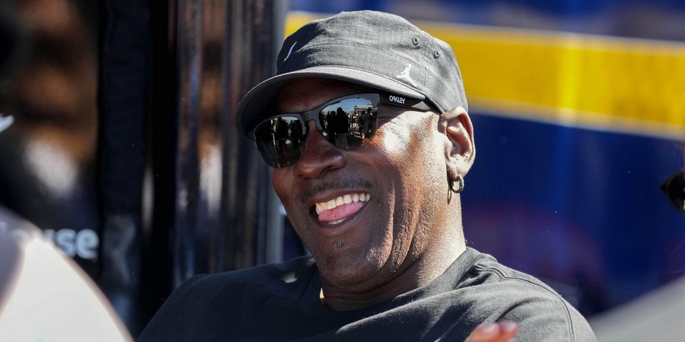 Ο Μάικλ Τζόρνταν σε πρόσφατο NASCAR