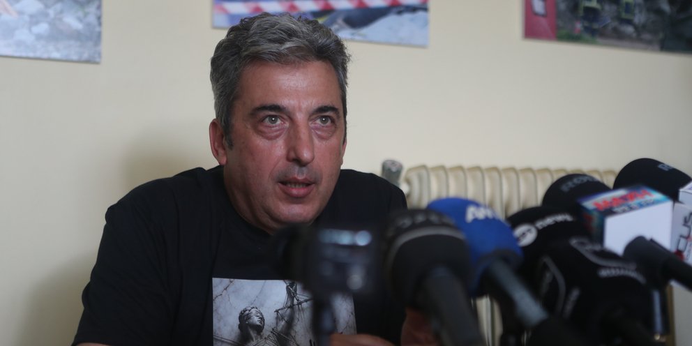 Ο Παύλος Ασλανίδης, πατέρας θύματος στην τραγωδία των Τεμπών