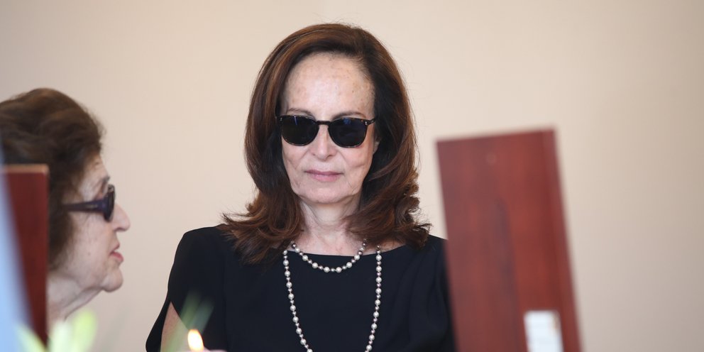 Κηδεία της μητέρας της Αννας Διαμαντοπούλου 
