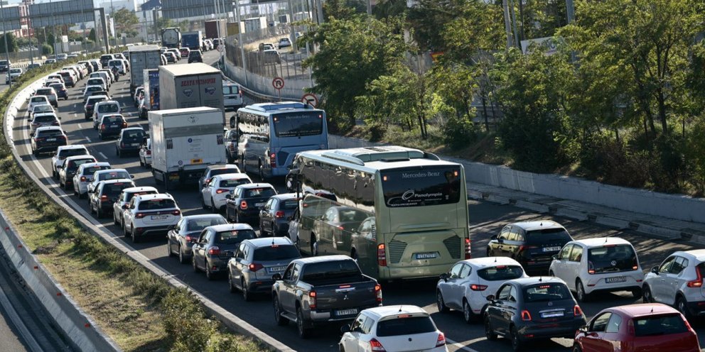 Κίνηση οχημάτων στην Αθήνα 