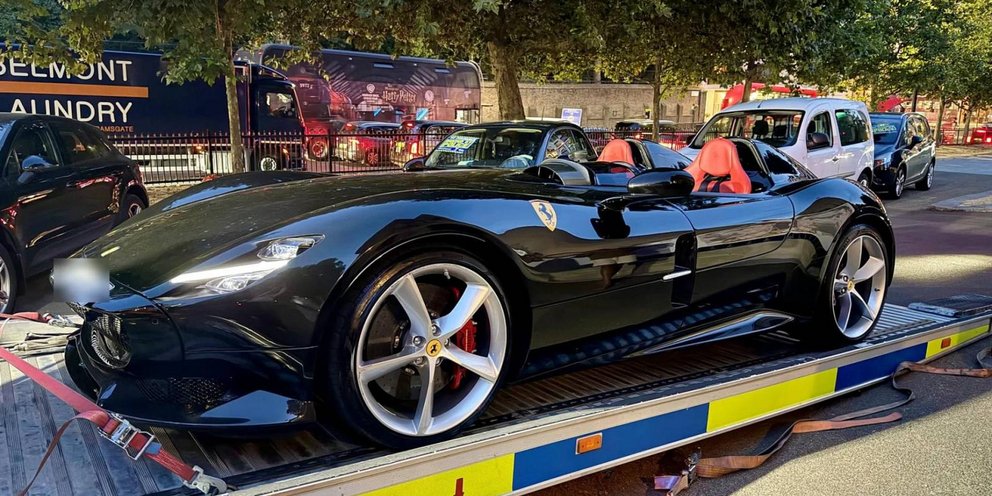 Ferrari κατάσχεση
