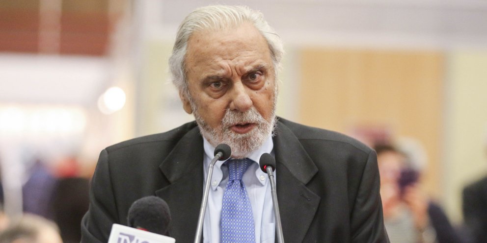 Ο Κωνσταντίνος Τσουκαλάς