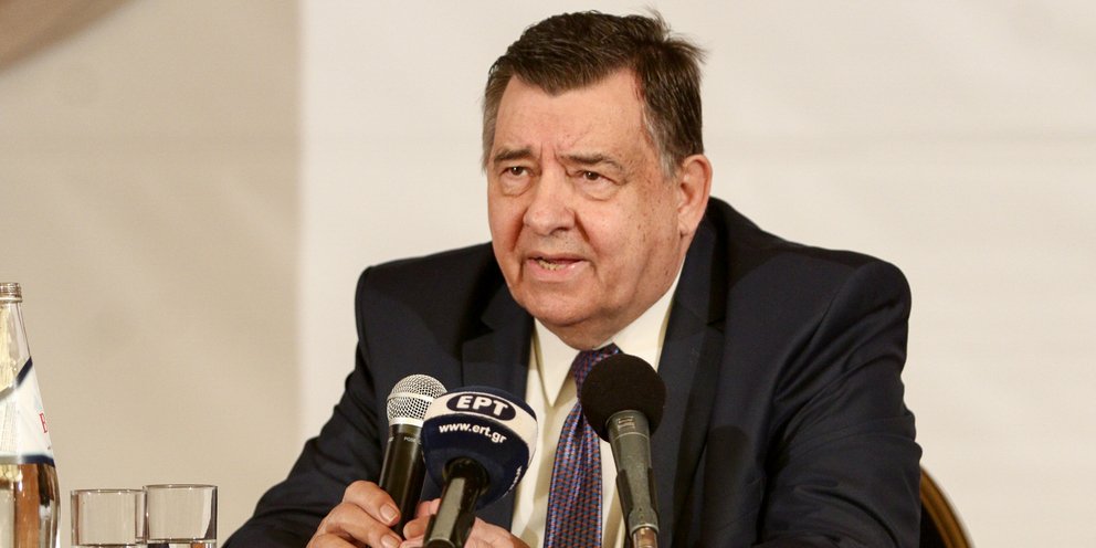 Ο Γιώργος Καρατζαφέρης
