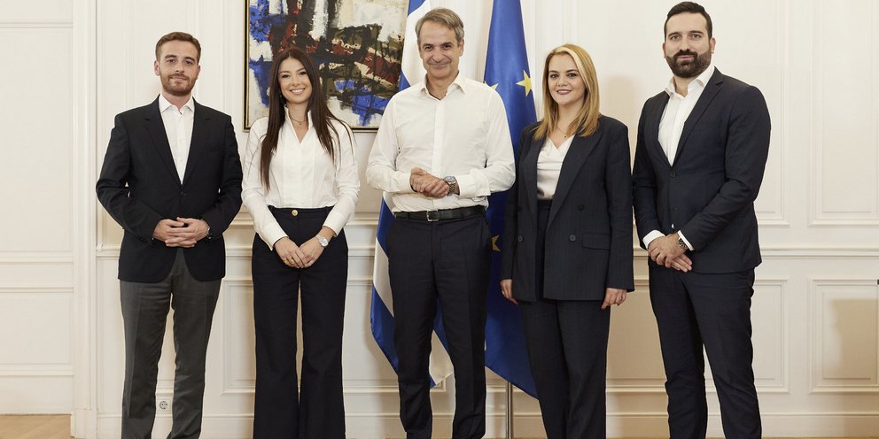 Οι νέοι αναπληρωτές εκπρόσωποι Τύπου της ΝΔ η Πορφυλένια Κανελλοπούλου, ο Οδυσσέας Νασιμπιάν, ο Χρήστος Λαγκαδιανός και η Πώλα Δαμιανού.