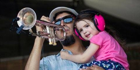 Στο φεστιβάλ Τζαζ της Νέας Ορλεάνης συμμετέχουν και παιδιά 