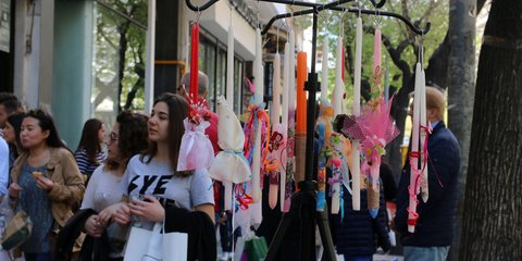 Κόσμος στα μαγαζιά για τις πασχαλινές αγορές